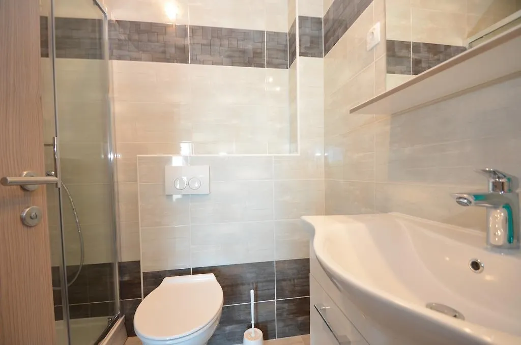 Apartment Anica Kuk Stari Grad