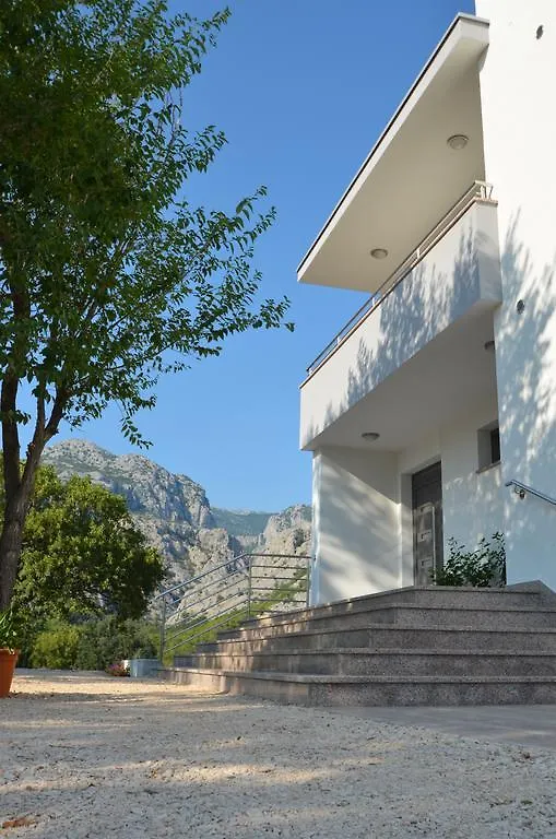 Apartment Anica Kuk Stari Grad  Croatia