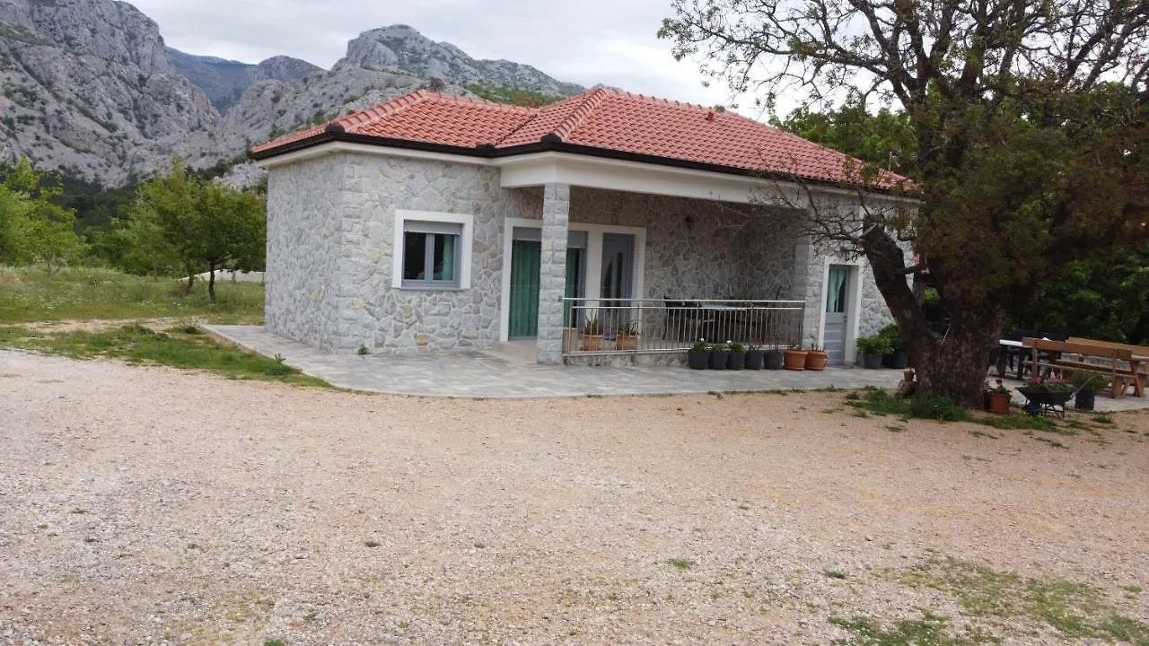 Apartment Anica Kuk Stari Grad  0*, Starigrad Paklenica Croatia