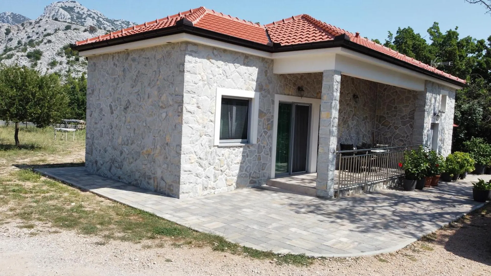 Apartment Anica Kuk Stari Grad  Croatia