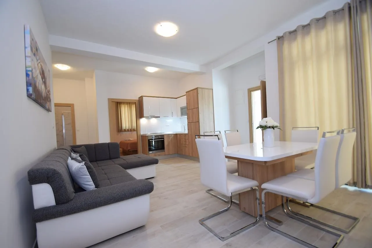 Apartment Anica Kuk Stari Grad