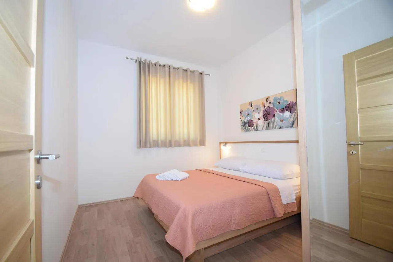 Apartment Anica Kuk Stari Grad