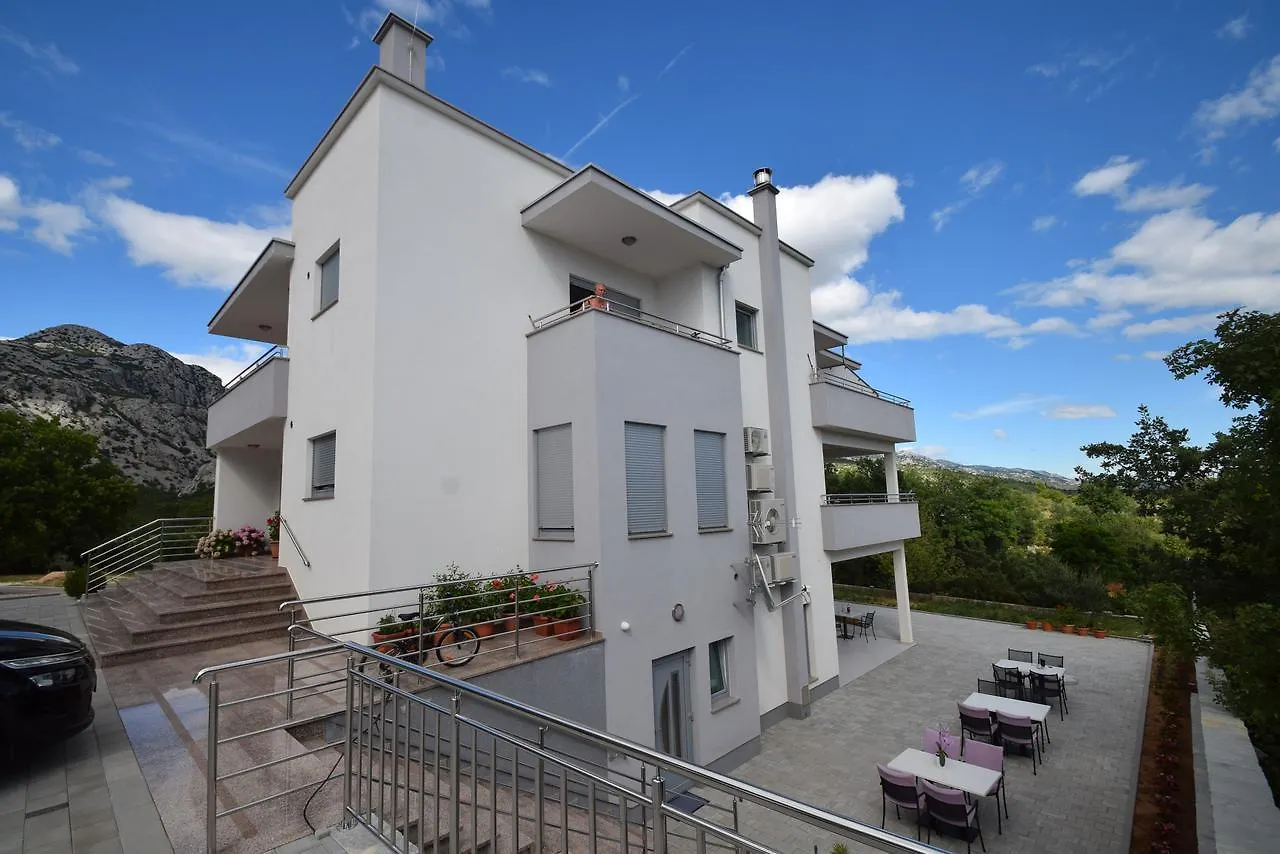 Apartment Anica Kuk Stari Grad  0*, Starigrad Paklenica