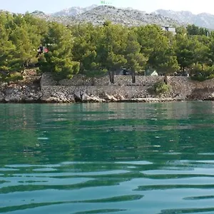 Pinus Starigrad Paklenica